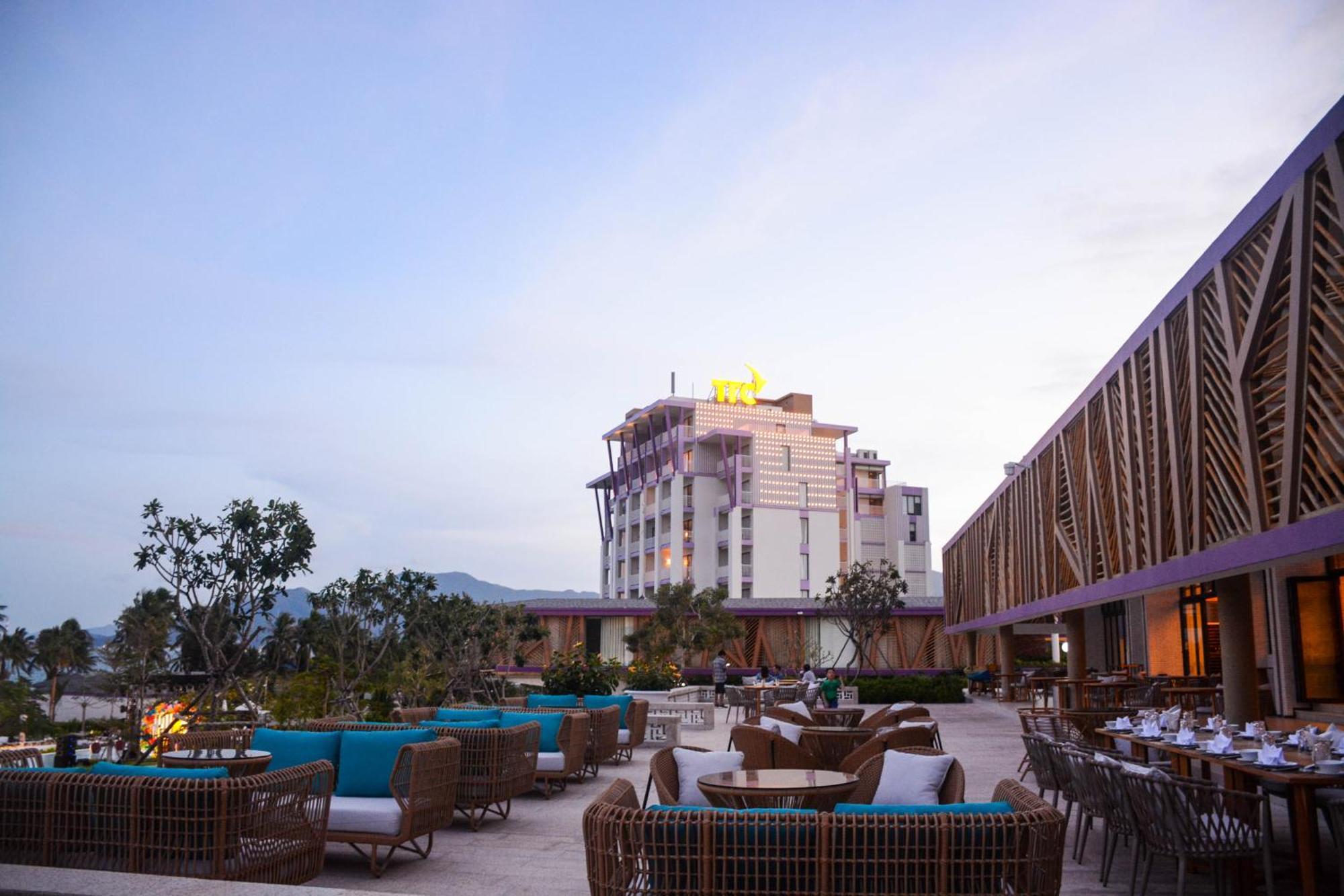 Ttc Van Phong Bay Resort - Himalaya Sauna & Steam Retreat Included Ninh Hoa Екстер'єр фото