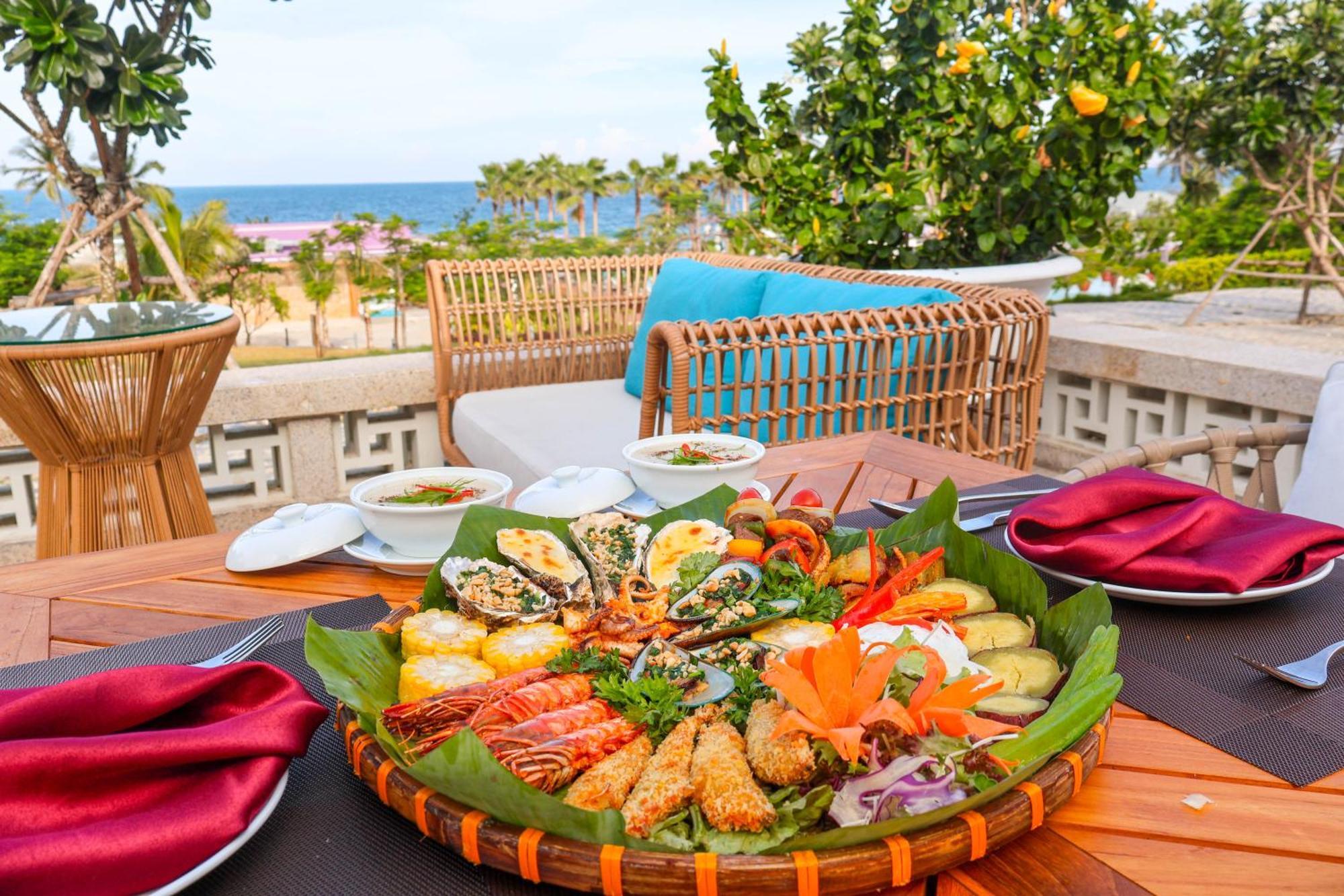 Ttc Van Phong Bay Resort - Himalaya Sauna & Steam Retreat Included Ninh Hoa Екстер'єр фото