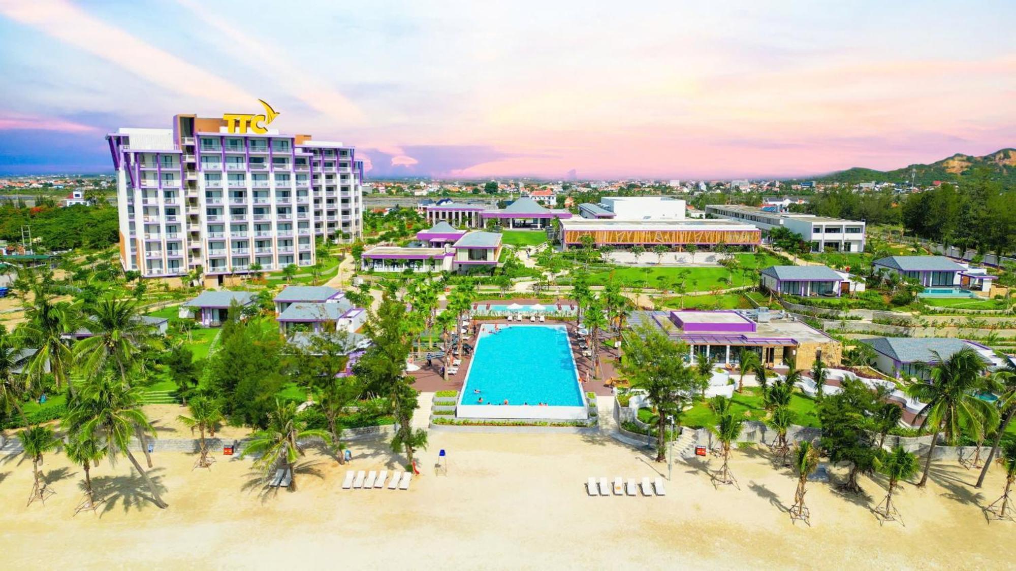 Ttc Van Phong Bay Resort - Himalaya Sauna & Steam Retreat Included Ninh Hoa Екстер'єр фото